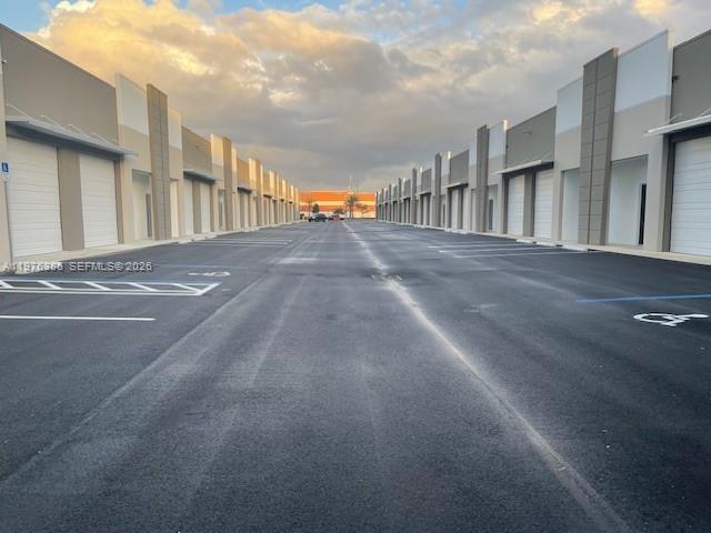 130  /   sq. ft. $ 2026-03-04 0 Photo