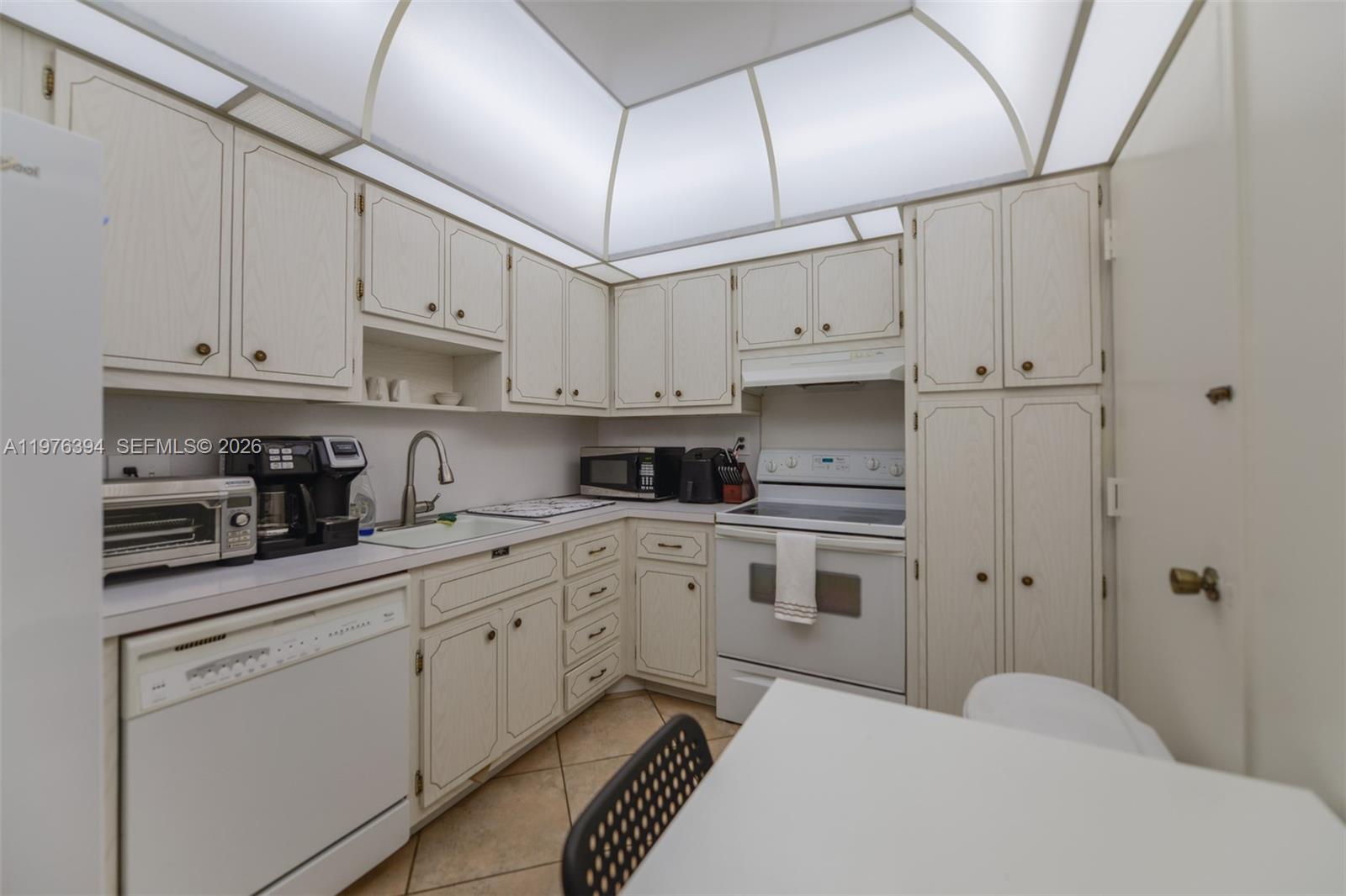 4L 1 / 2 870 sq. ft. $ 2026-03-06 0 Photo