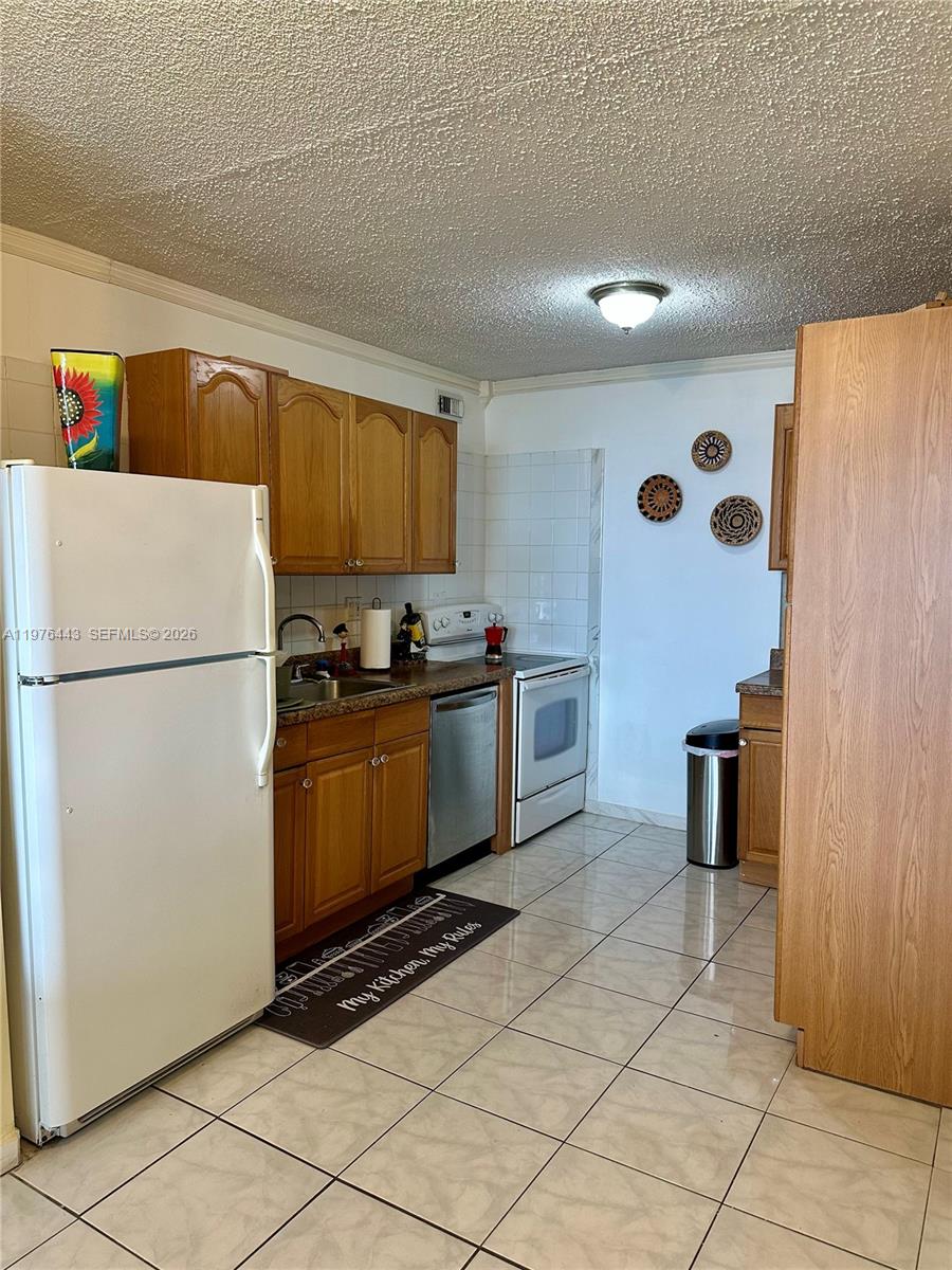 Photo of 3180 Ocean Dr #1018, Hallandale Beach, Florida, 33009 -