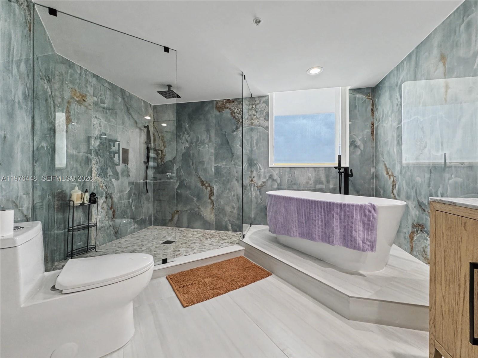 Photo of 1755 Hallandale Beach Blvd  #2207E, Hallandale Beach, Florida, 33009 - 