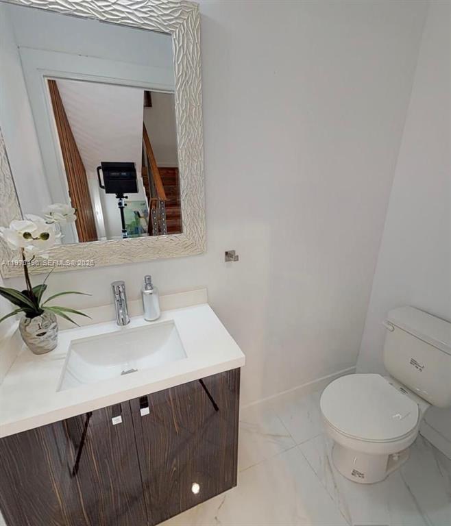   /  8203 sq. ft. $ 2026-03-04 0 foto