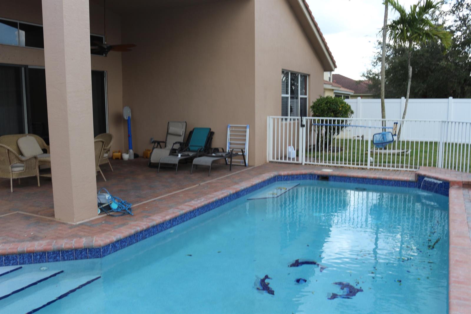 Ver detalles 4149 4 / 3 2759 sq. ft. $ 2026-06-15 0 foto