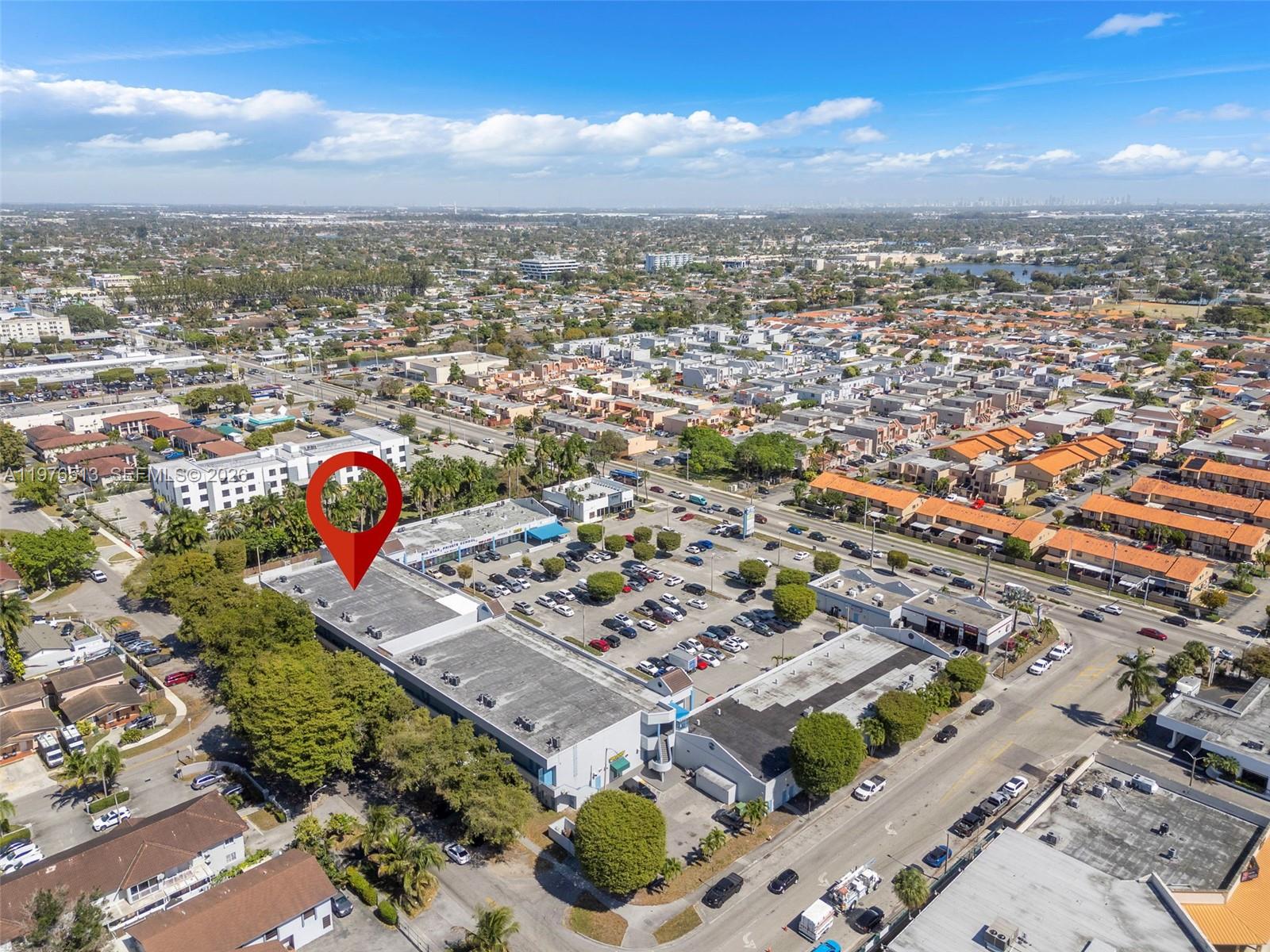   /   кв.футов $ 2026-03-04 0 Фото