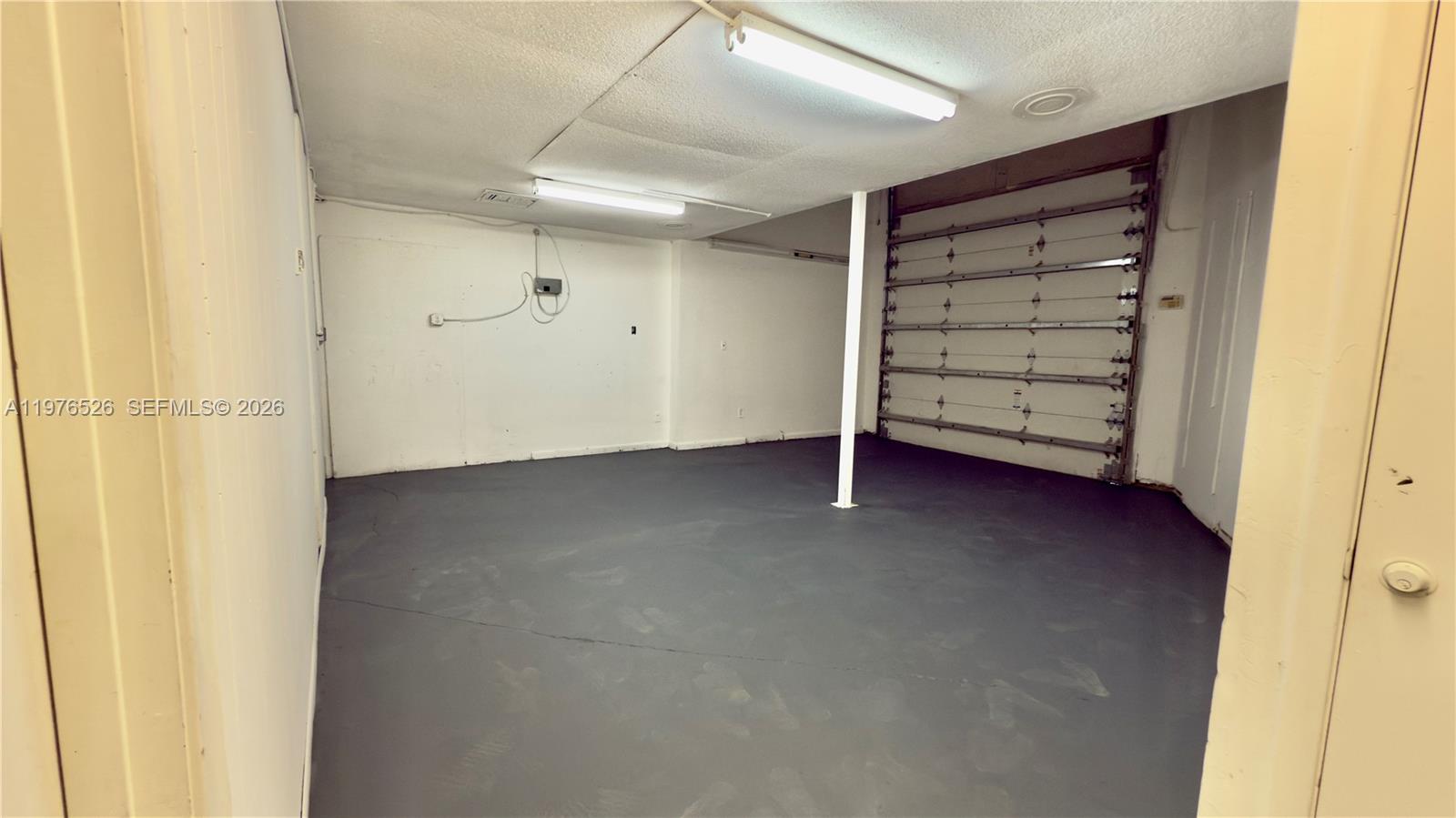 1  /   sq. ft. $ 2026-03-04 0 Photo