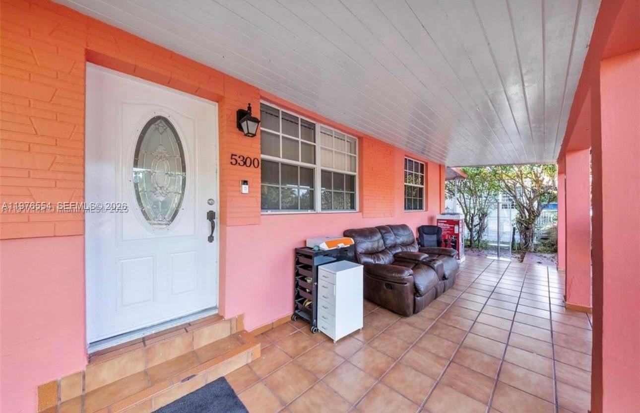 5300 3 / 2 1196 sq. ft. $ 2026-03-04 0 foto