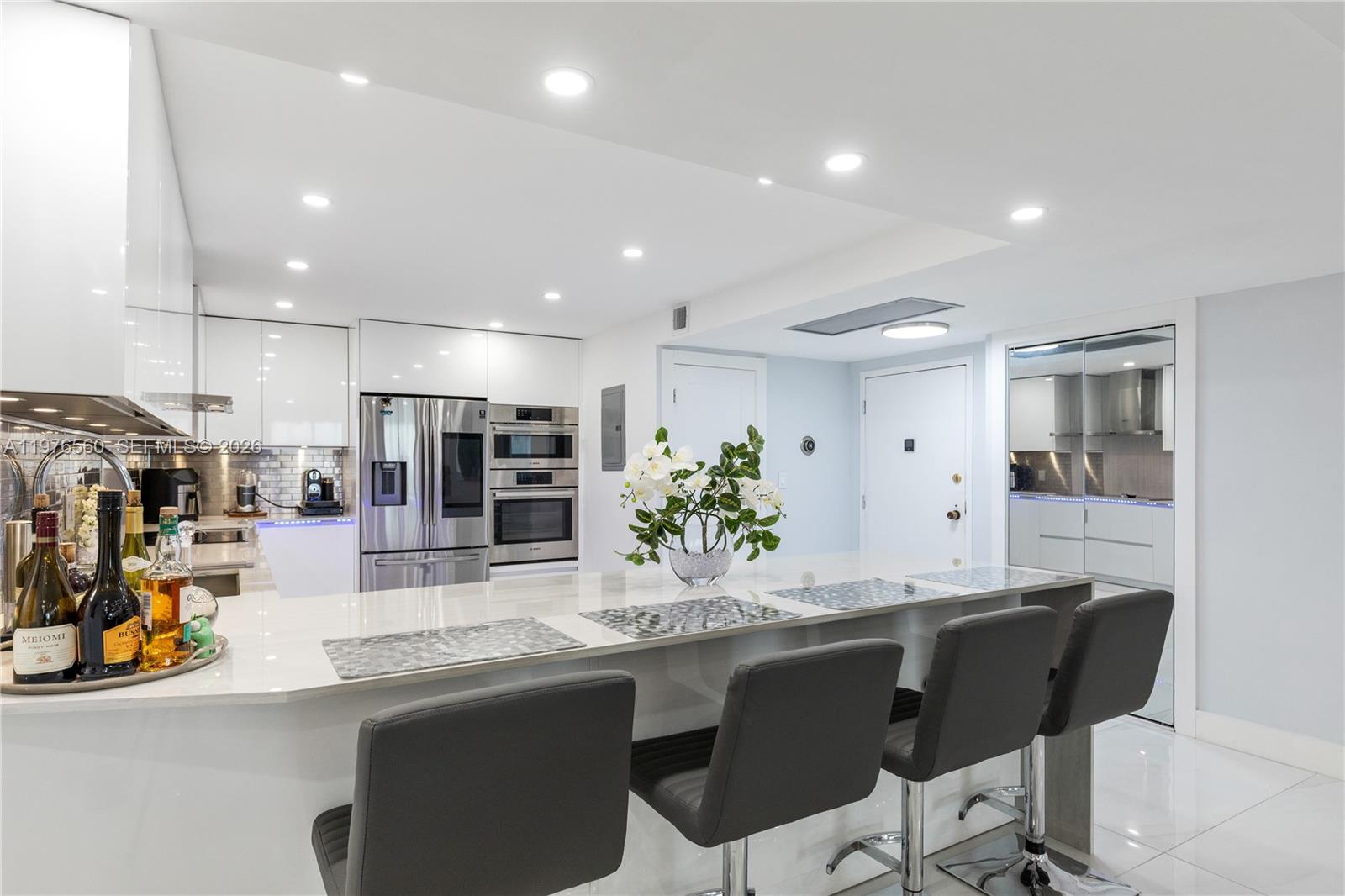 Photo of 2500 Parkview Dr  #1121, Hallandale Beach, Florida, 33009 - 