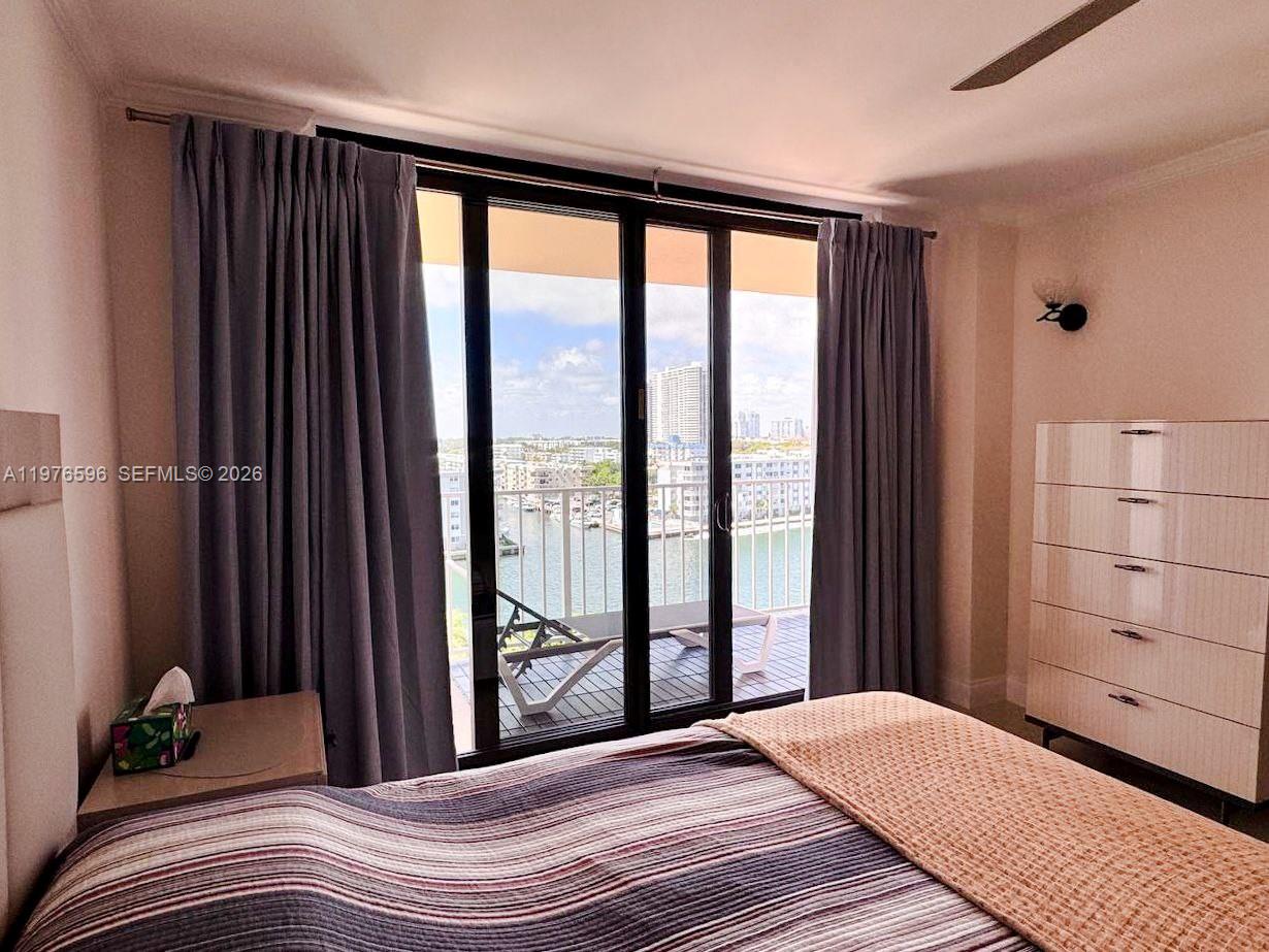 902 1 / 2 1240 кв.футов $ 2026-03-04 0 Фото