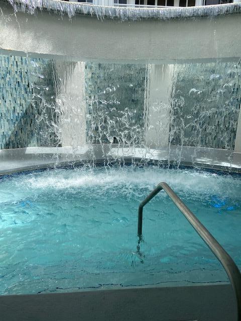 Photo of 21055 Yacht Club  #1804, Aventura, Florida, 33180 - jacuzzi