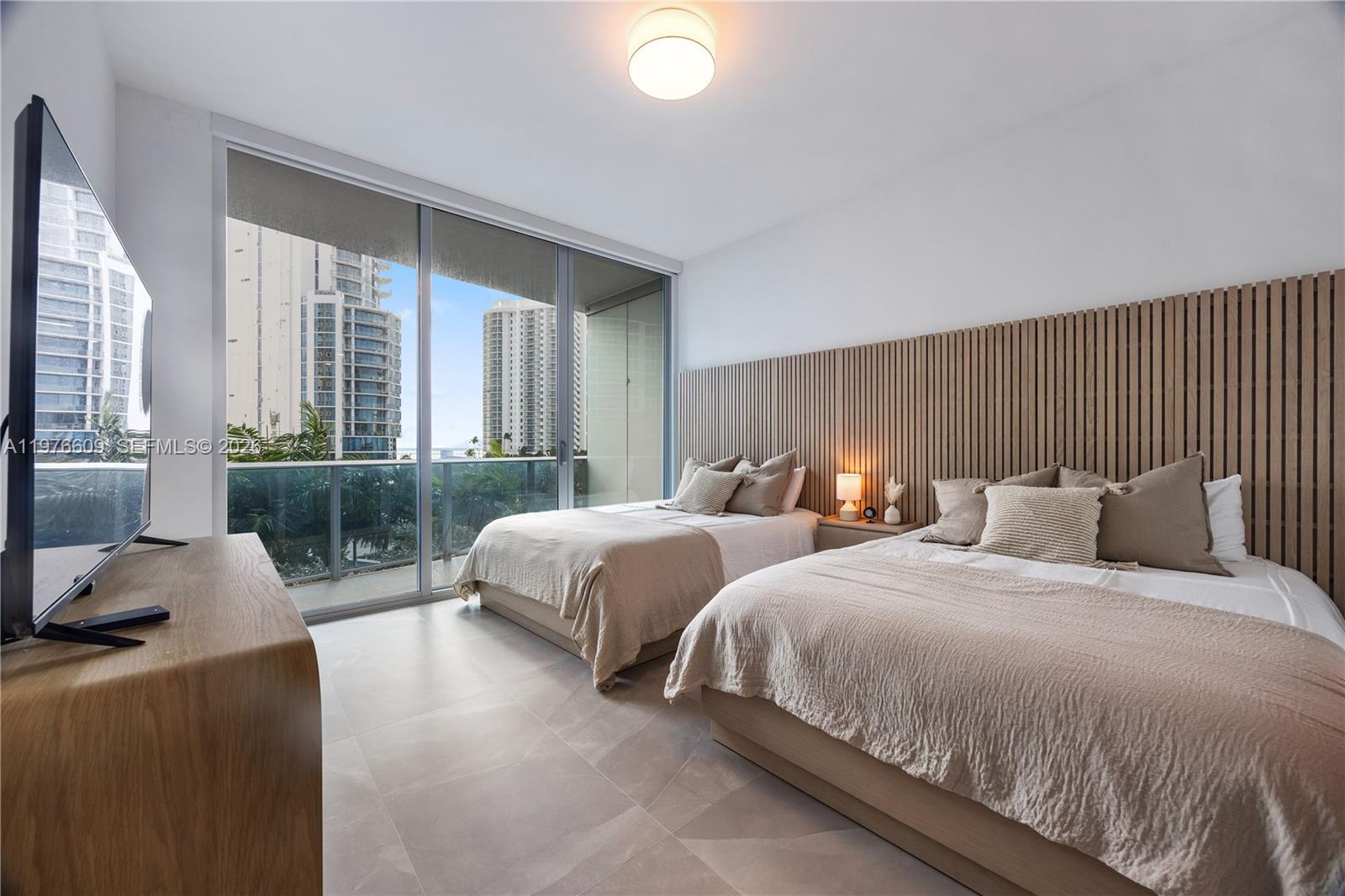 502 2 / 3 1384 sq. ft. $ 2026-03-04 0 foto