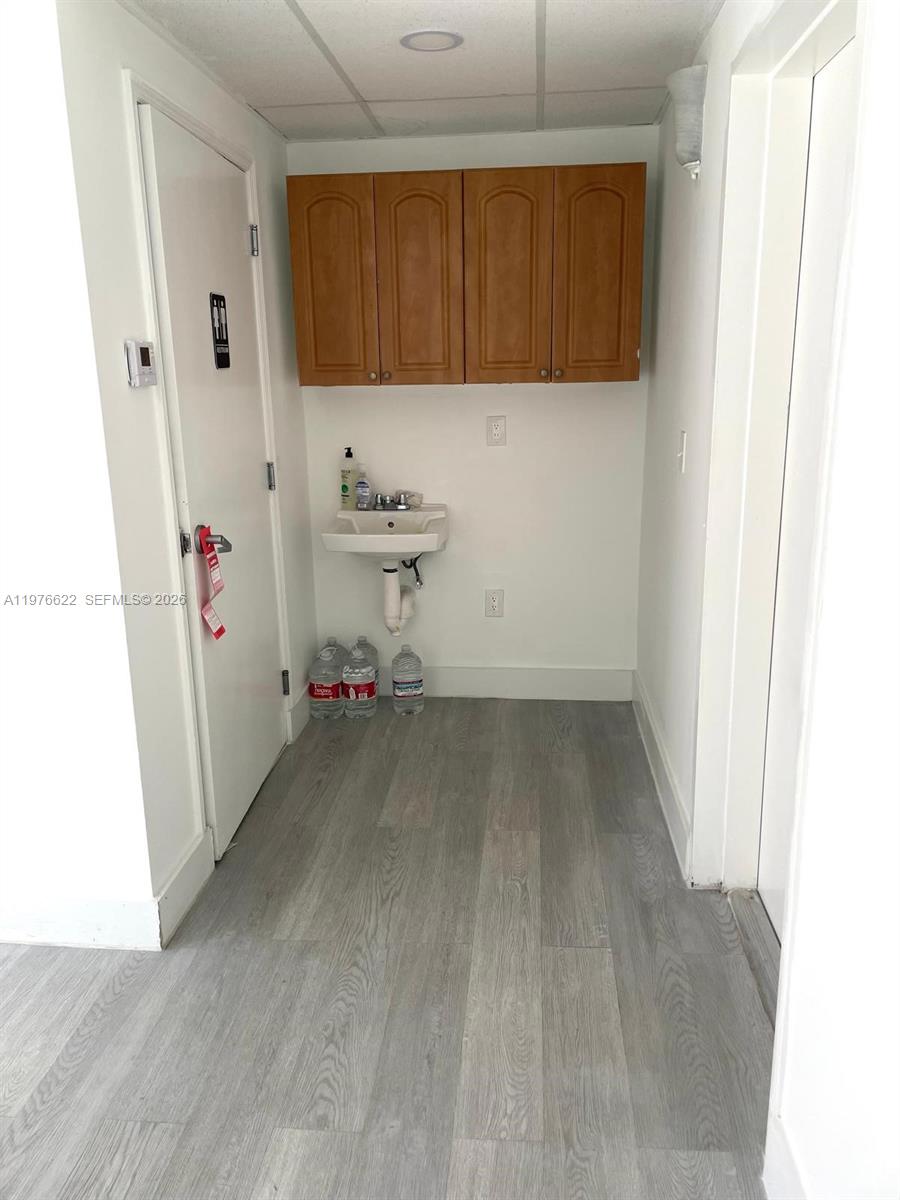 5  /   sq. ft. $ 2026-03-04 0 foto