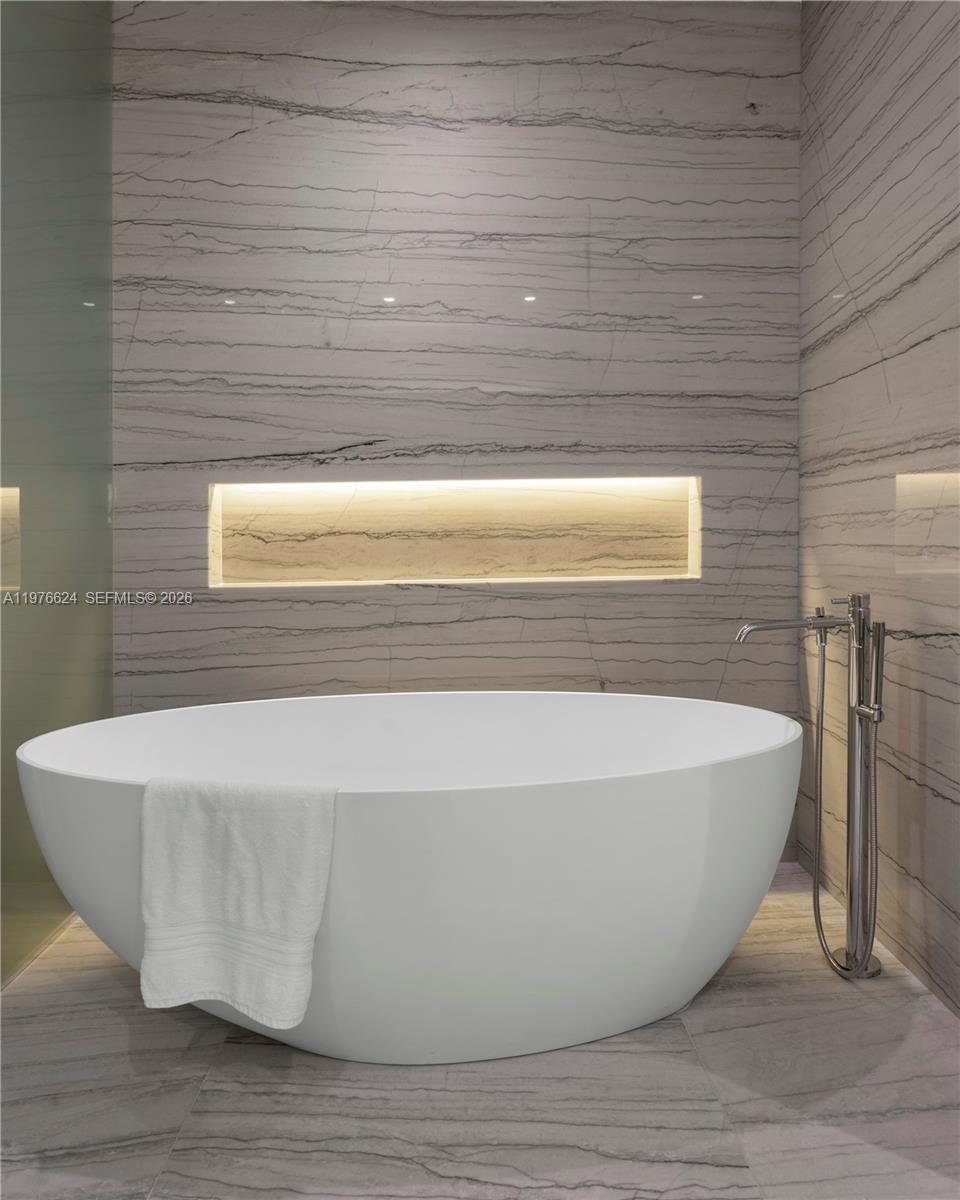 Подробнее 604 2 / 3 1457 кв.футов $ 2026-03-04 0 Фото