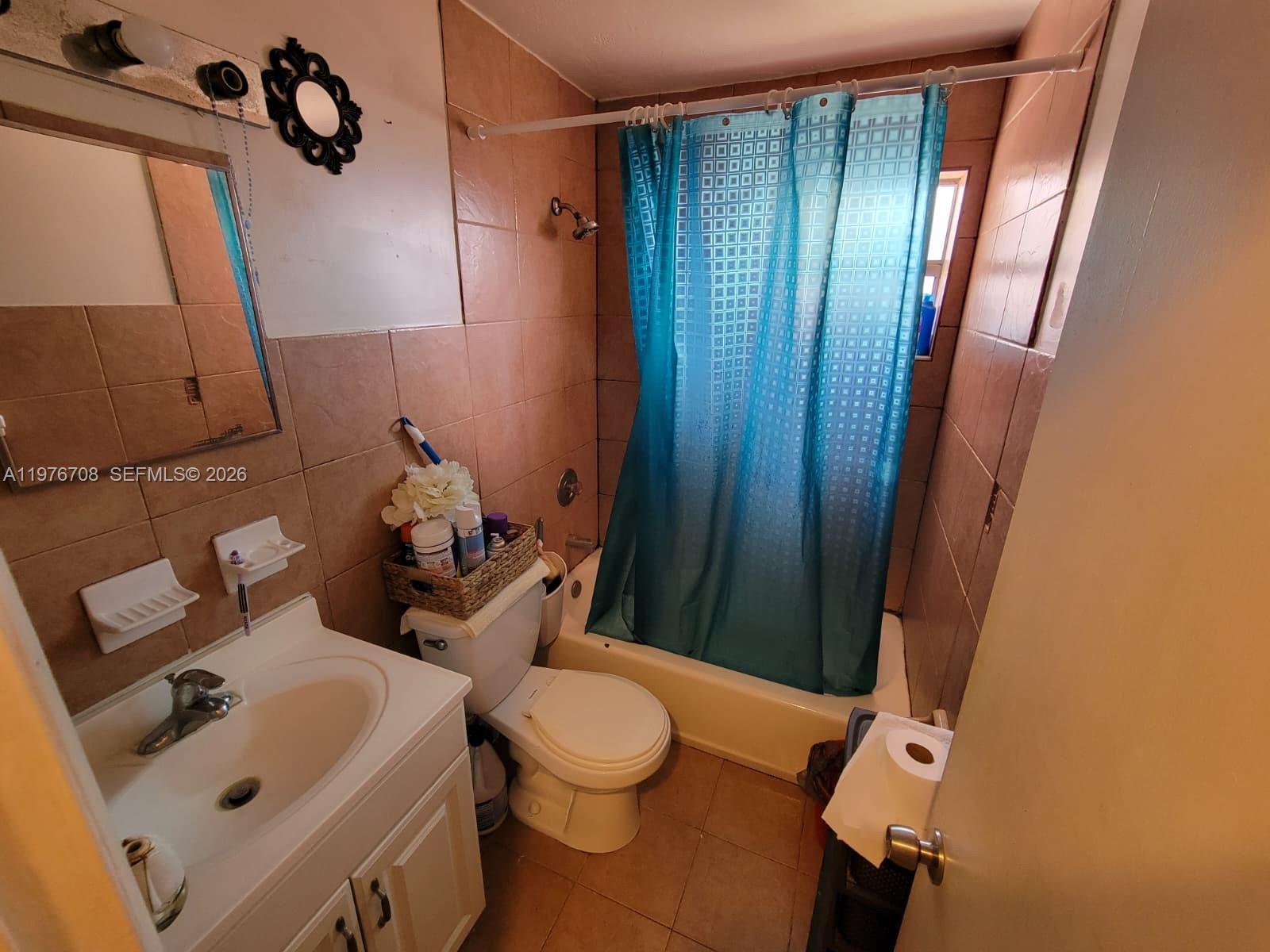   /  1740 кв.футов $ 2026-03-04 0 Фото