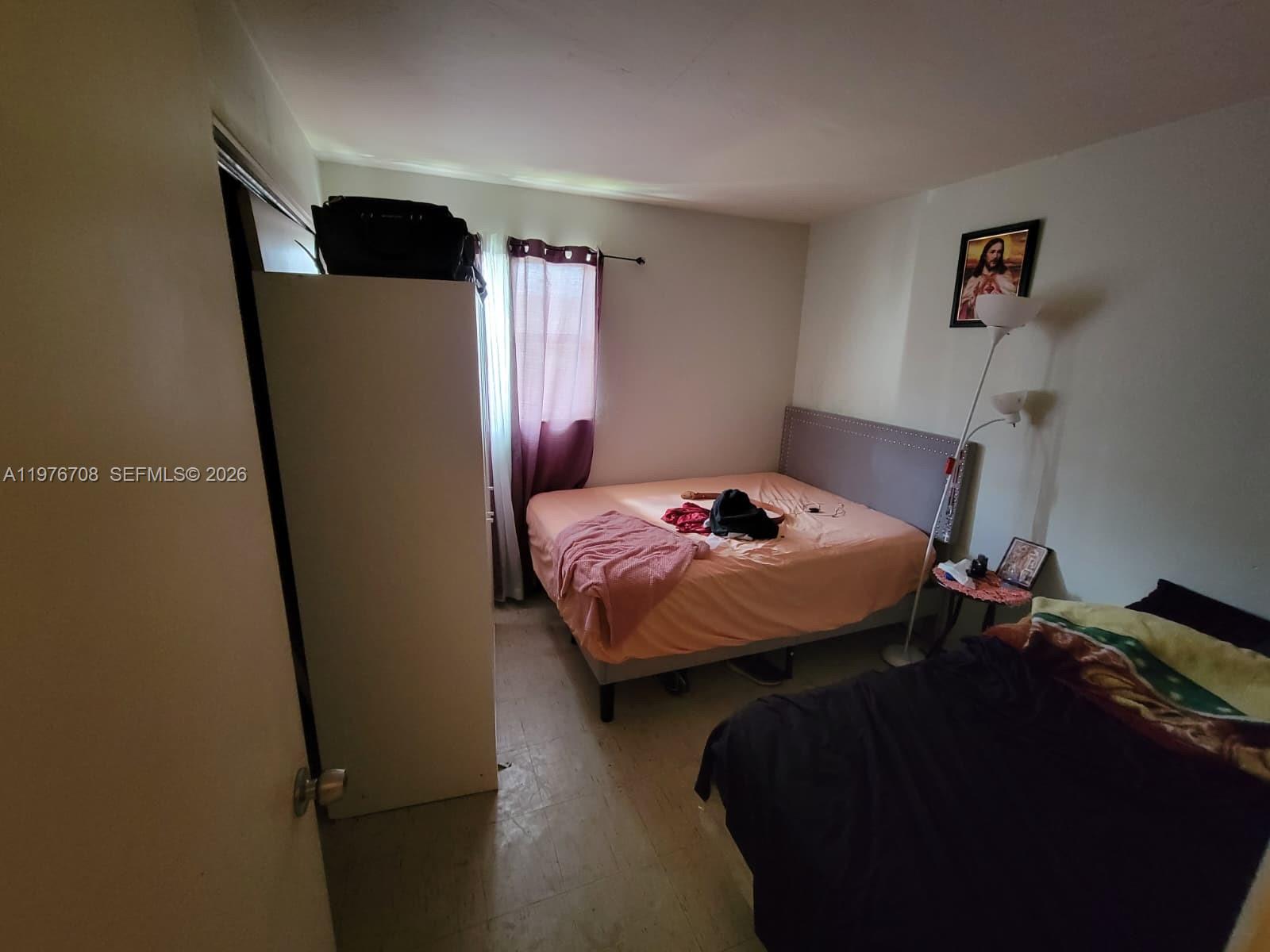   /  1740 кв.футов $ 2026-03-04 0 Фото