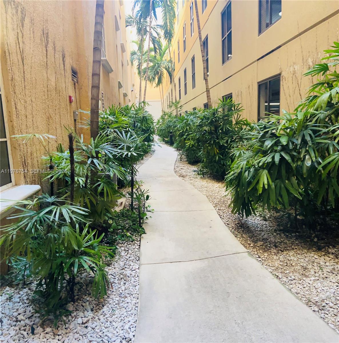 Photo of 3001 185th St  #534, Aventura, Florida, 33180 - 