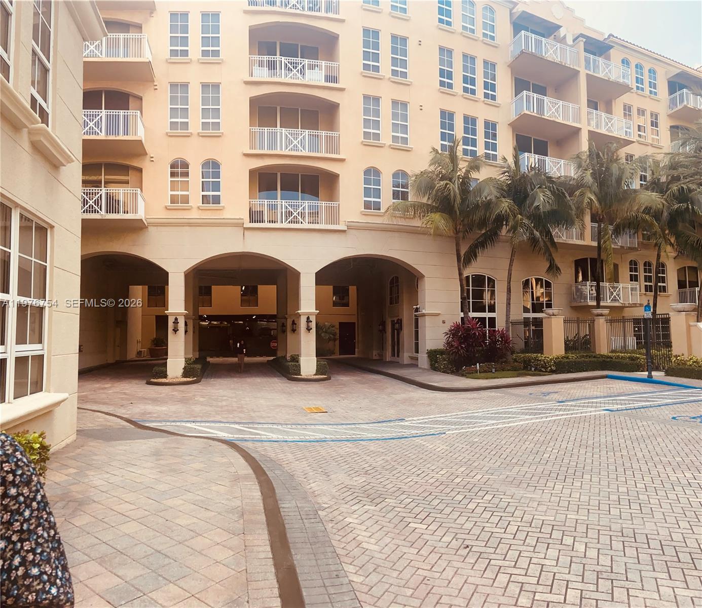 Photo of 3001 185th St  #534, Aventura, Florida, 33180 - 