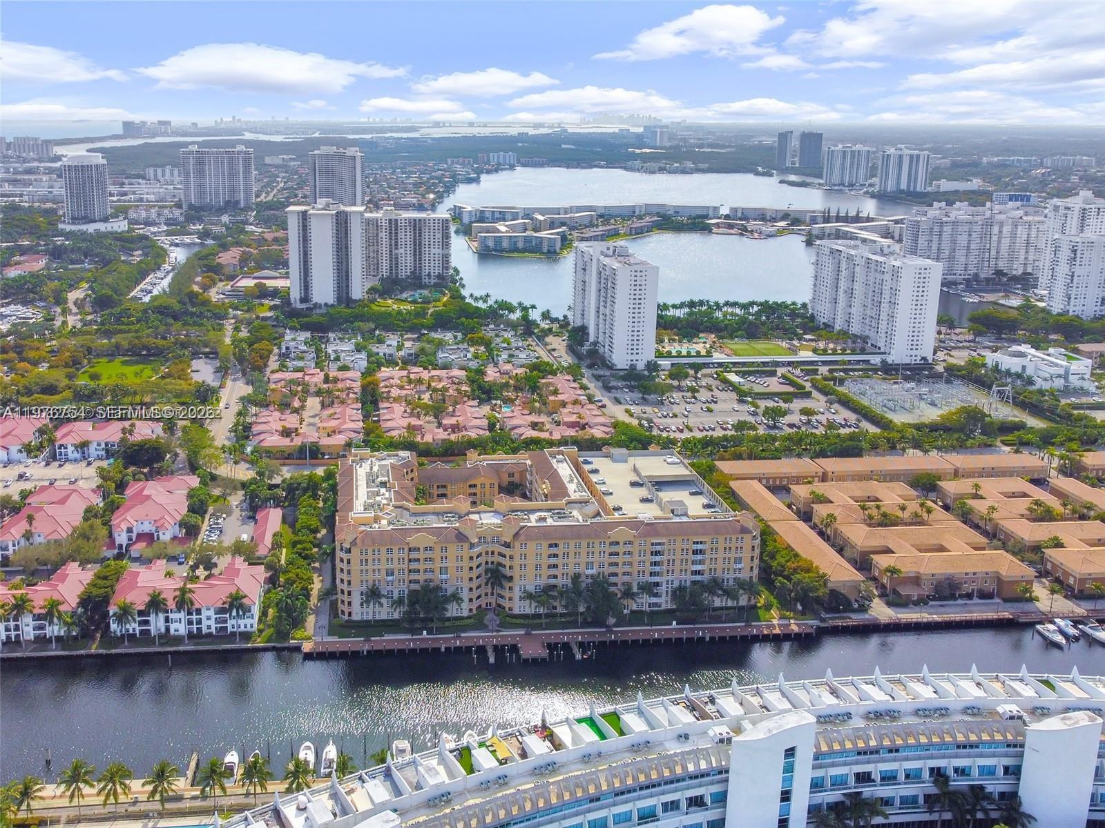 Photo of 3001 185th St  #534, Aventura, Florida, 33180 - ALAQUA