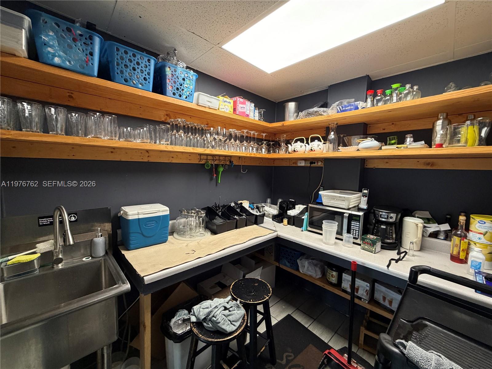   /   кв.футов $ 2026-03-04 0 Фото