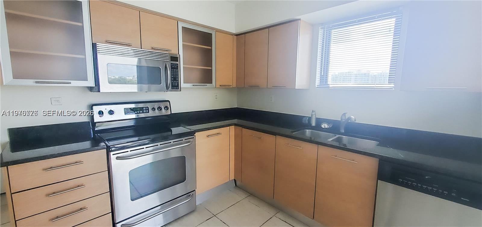 Photo of 3300 191st St  #501, Aventura, Florida, 33180 - 