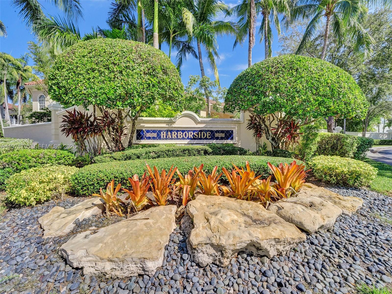 Photo of 901 Manatee Way  (901), Hollywood, Florida, 33019 - 