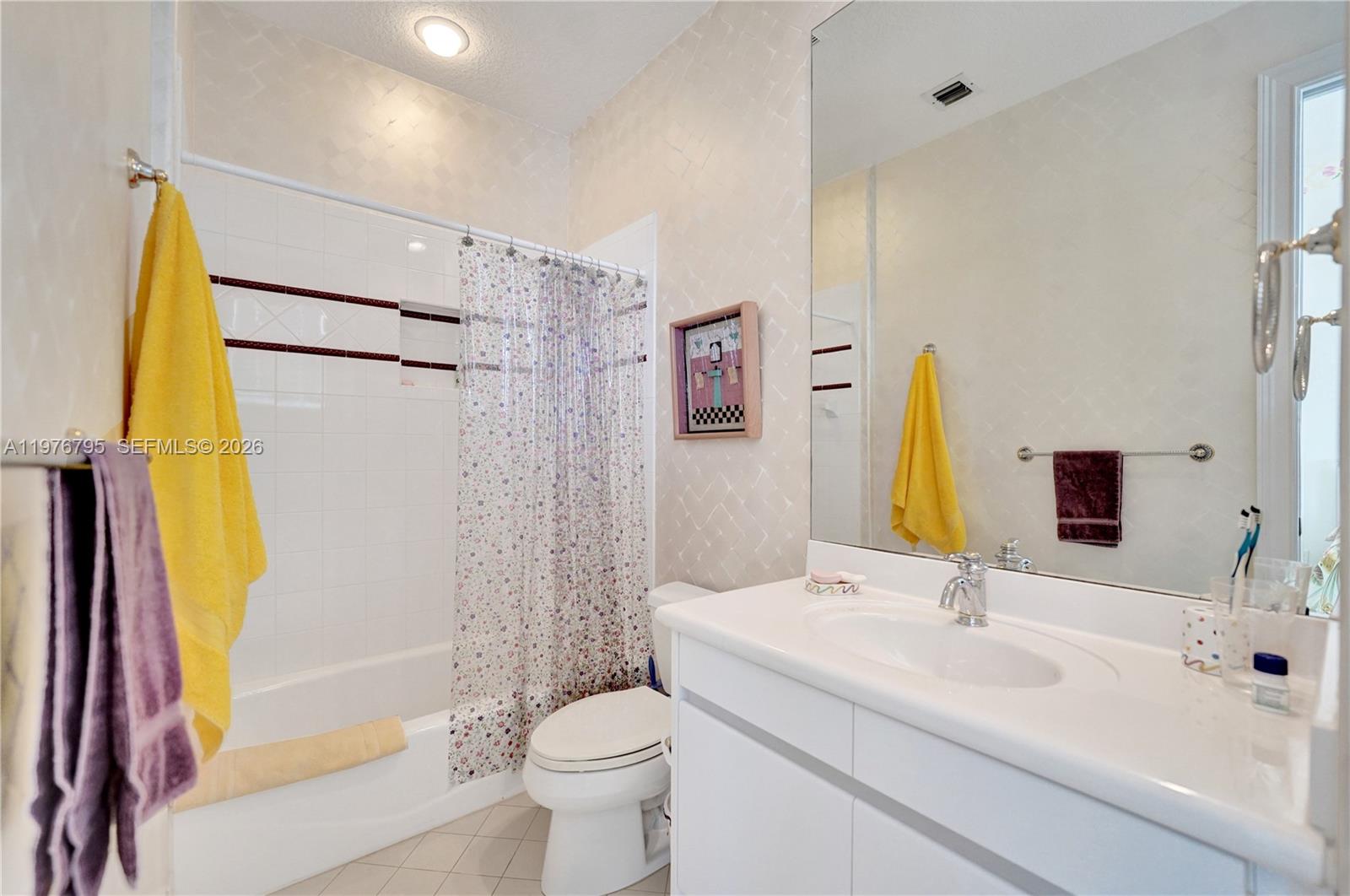 Photo of 901 Manatee Way  (901), Hollywood, Florida, 33019 - 