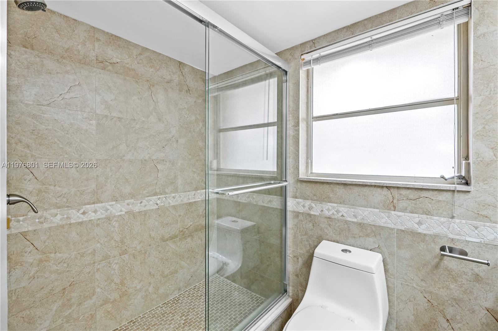 204 3 / 2 1444 sq. ft. $ 2026-03-04 0 foto