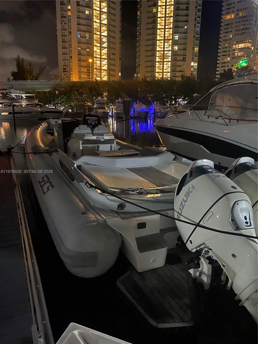   /   sq. ft. $ 2026-03-04 0 foto