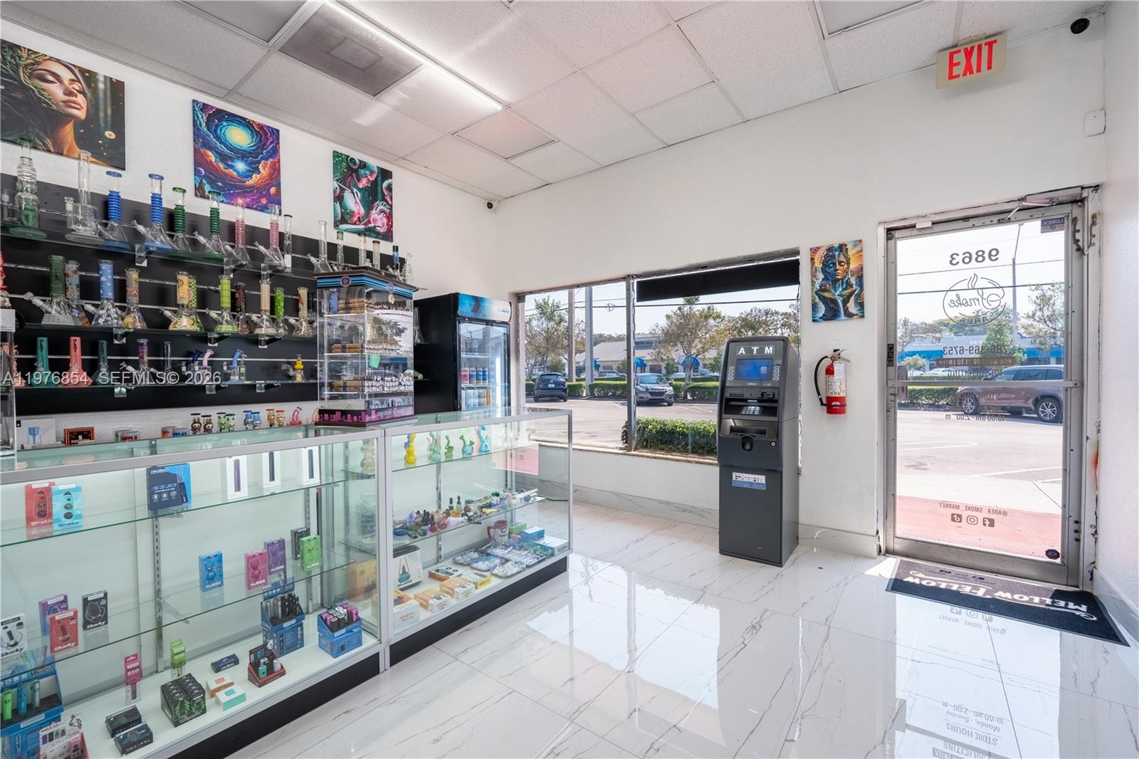   /   кв.футов $ 2026-03-04 0 Фото