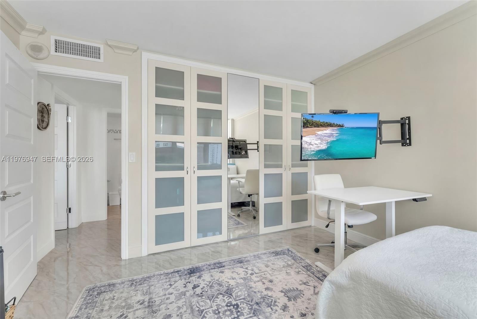 Photo of 1825 Ocean Dr  #1014, Hallandale Beach, Florida, 33009 - 