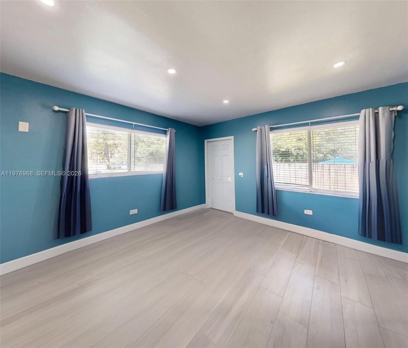 Подробнее / 1805 кв.футов $ 2026-03-05 0 Фото