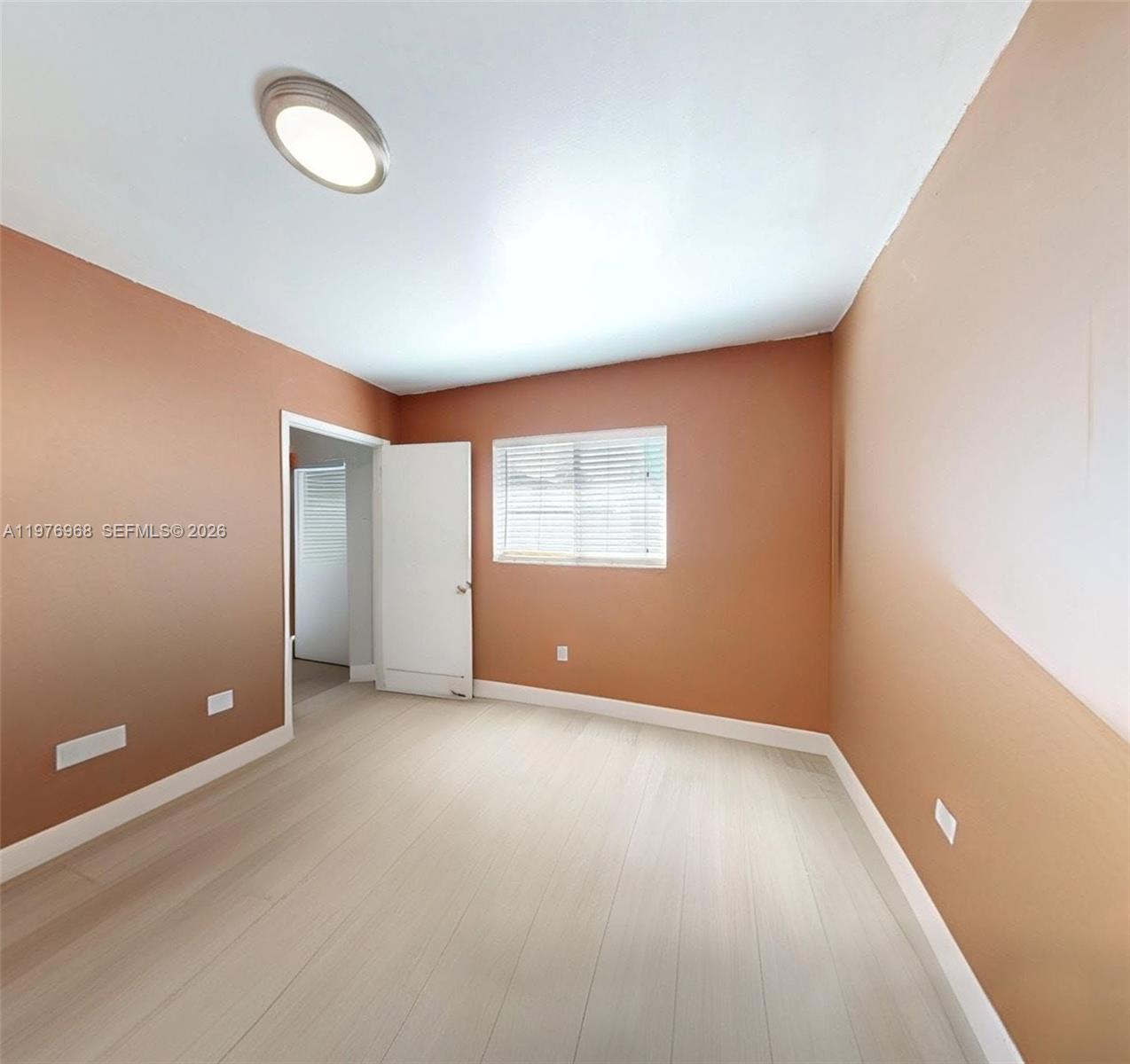 Подробнее / 1805 кв.футов $ 2026-03-05 0 Фото