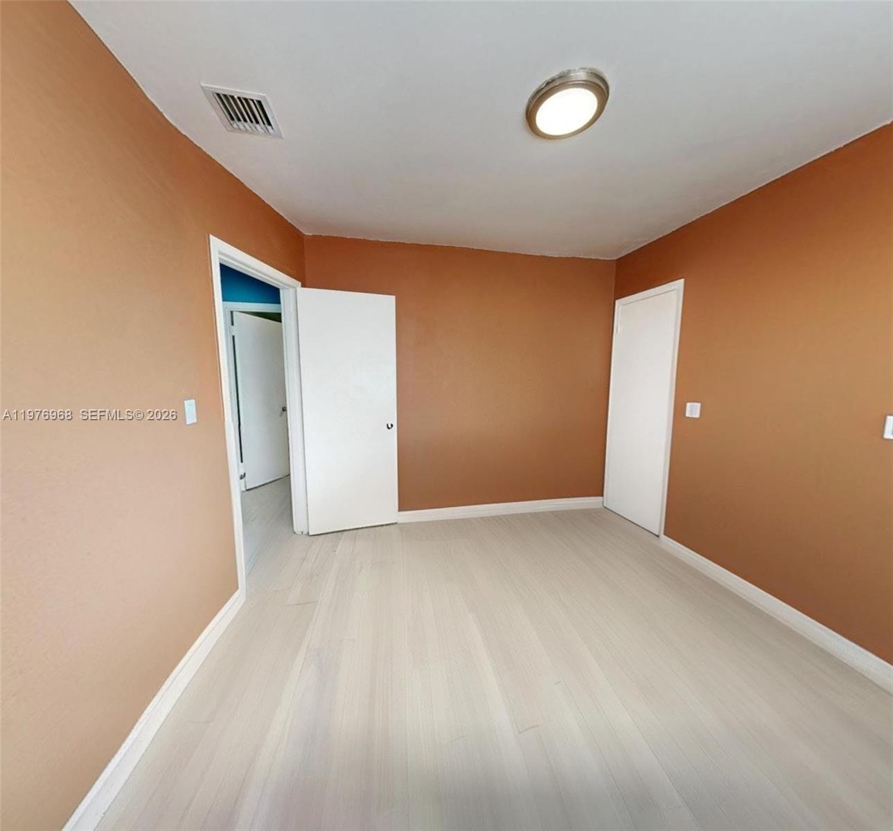 Подробнее / 1805 кв.футов $ 2026-03-05 0 Фото