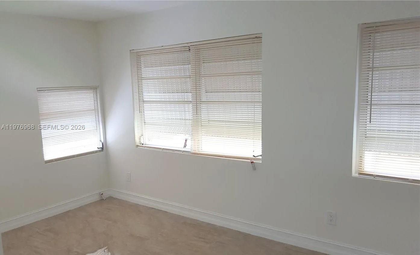   /  1805 кв.футов $ 2026-03-05 0 Фото