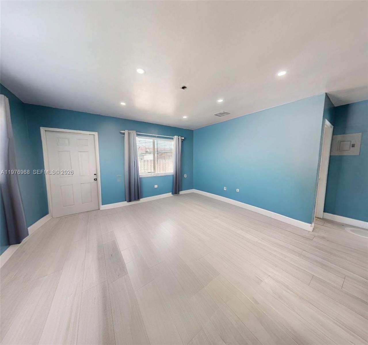 Подробнее / 1805 кв.футов $ 2026-03-05 0 Фото