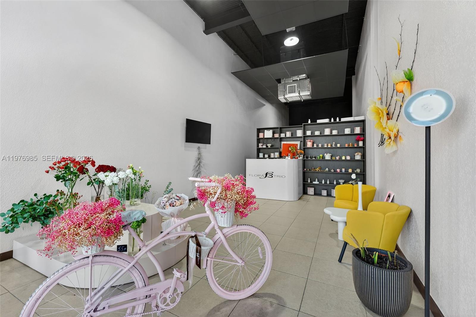 3334  /   sq. ft. $ 2026-03-05 0 Photo