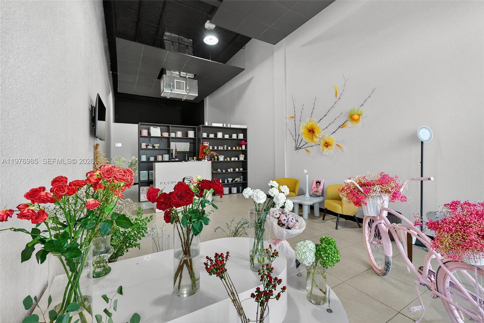 3334  /   sq. ft. $ 2026-03-05 0 Photo