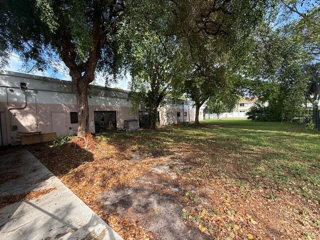 Ver detalles / 5 sq. ft. $ 2026-06-22 0 foto