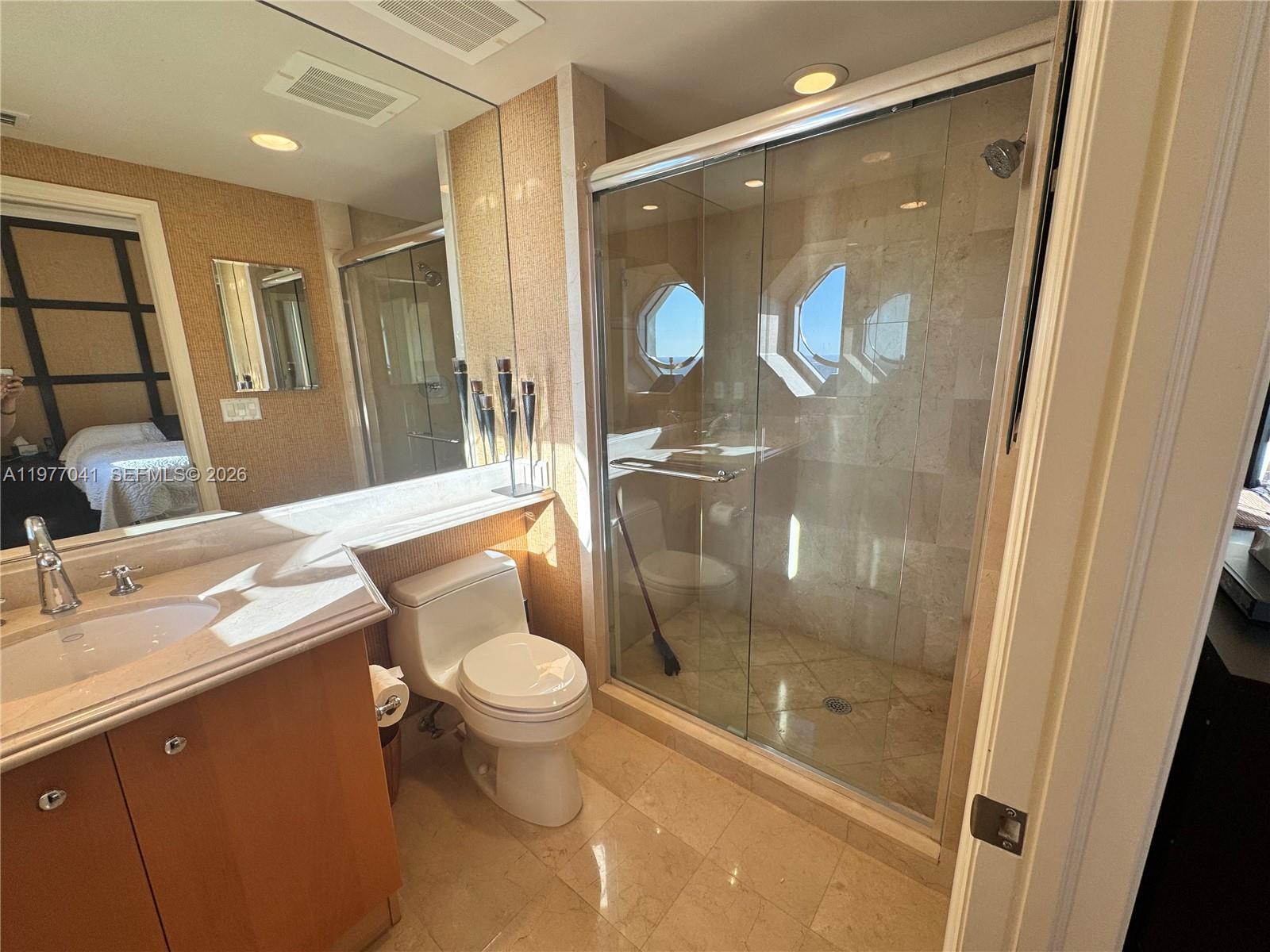 4306 3 / 4 2736 кв.футов $ 2026-03-05 0 Фото