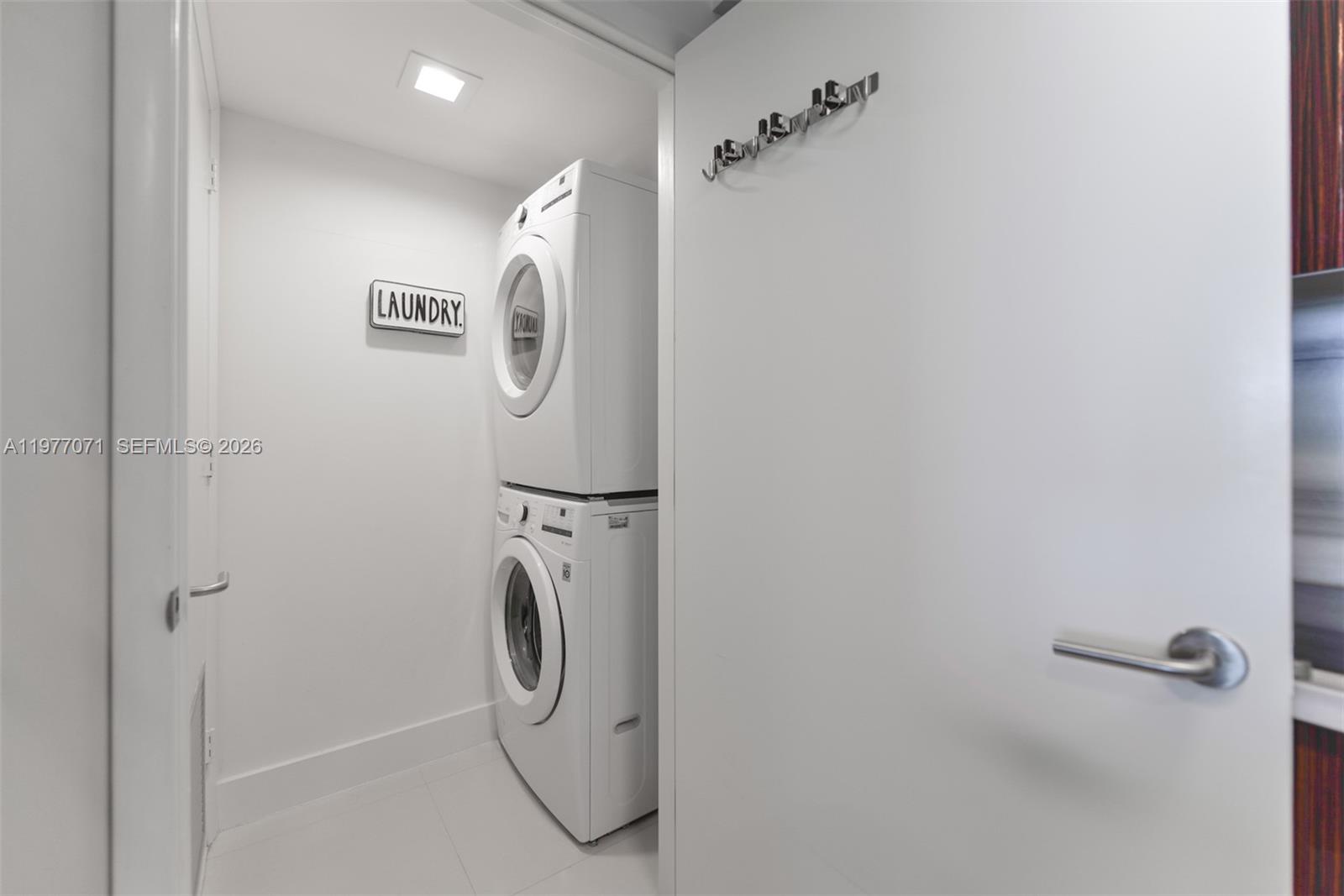 Photo of 3951 Ocean Dr  #402, Hollywood, Florida, 33019 - 