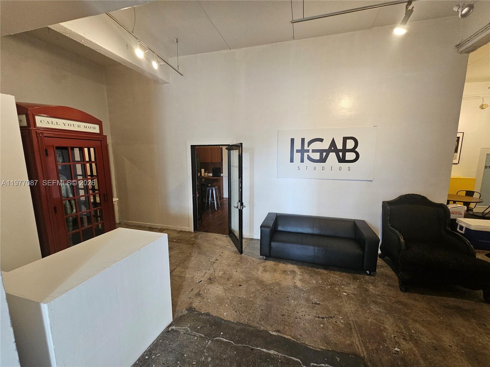 1-3  /   sq. ft. $ 2026-03-05 0 Photo