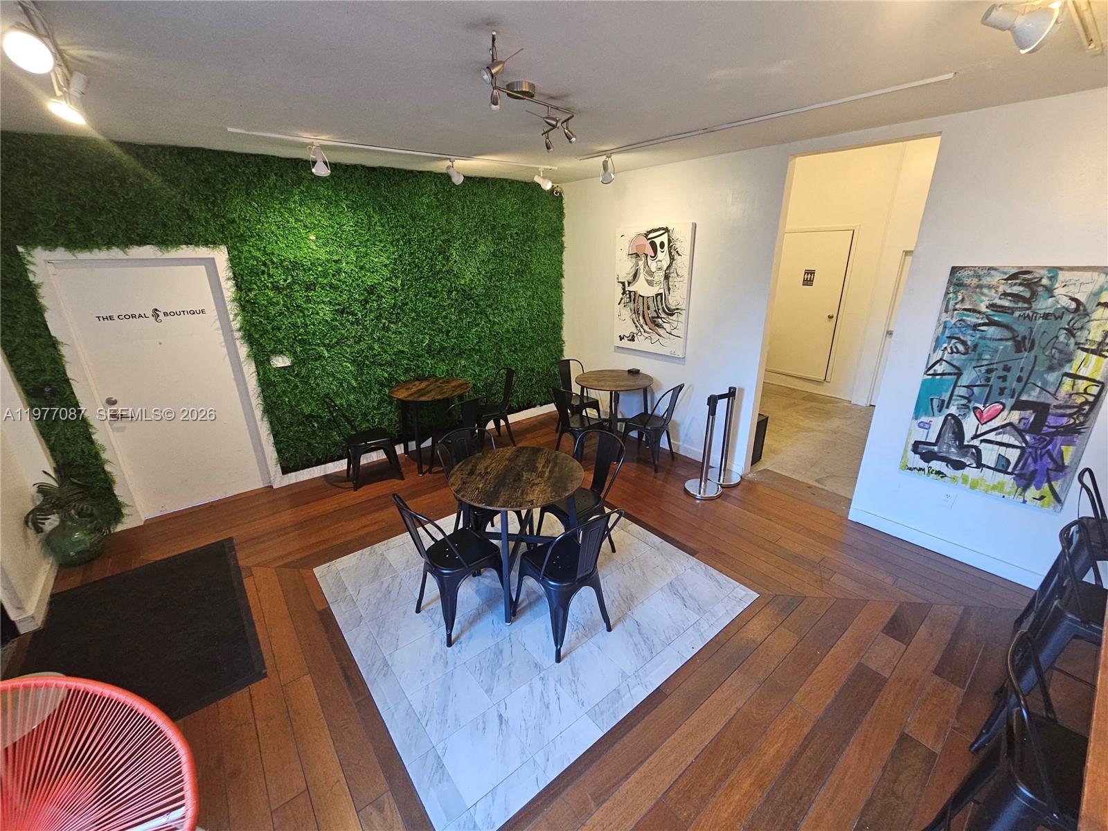 1-3  /   sq. ft. $ 2026-03-05 0 Photo