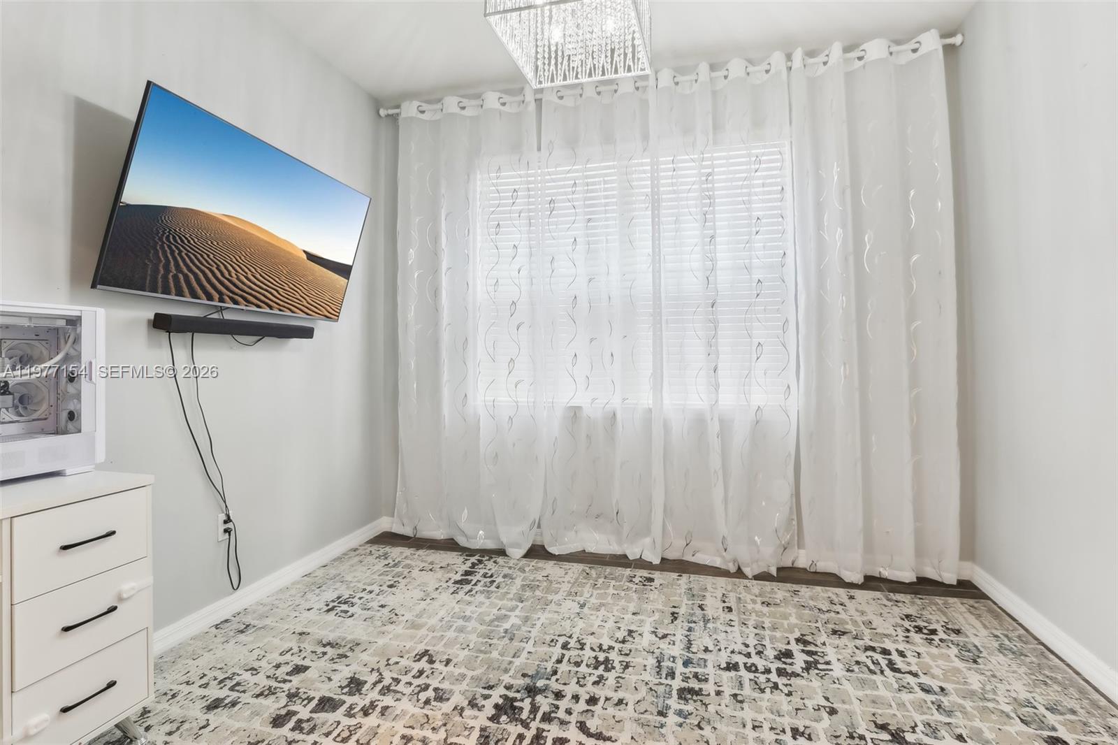 1402 3 / 3 2220 sq. ft. $ 2026-03-05 0 Photo