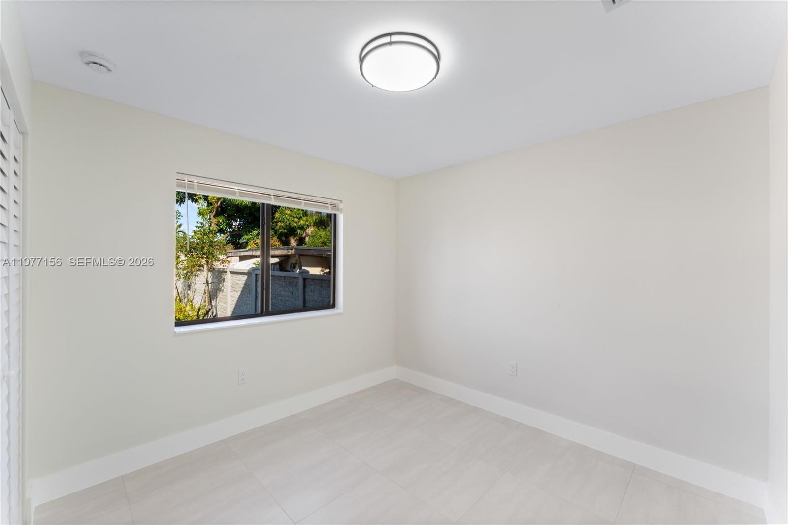   /  0 sq. ft. $ 2026-03-05 0 foto