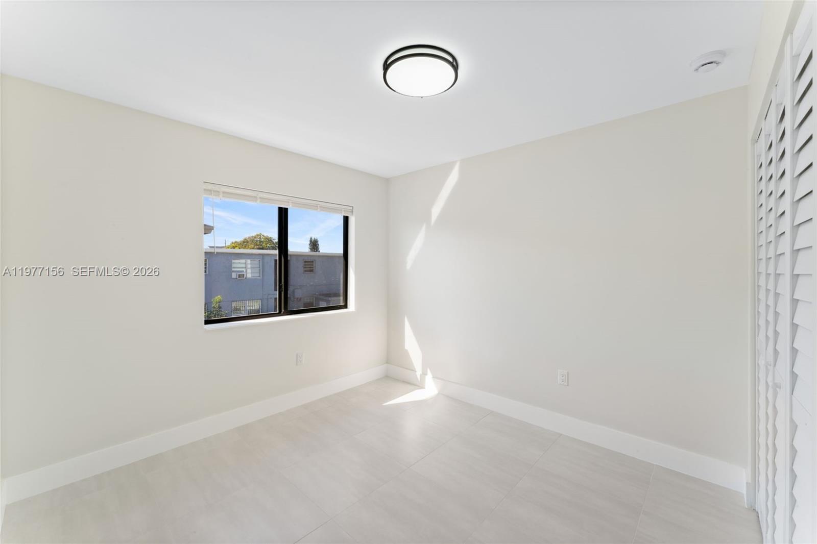   /  0 sq. ft. $ 2026-03-05 0 foto