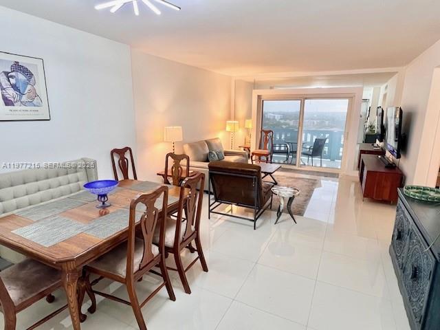 1014 1 / 2 844 sq. ft. $ 2026-03-05 0 foto