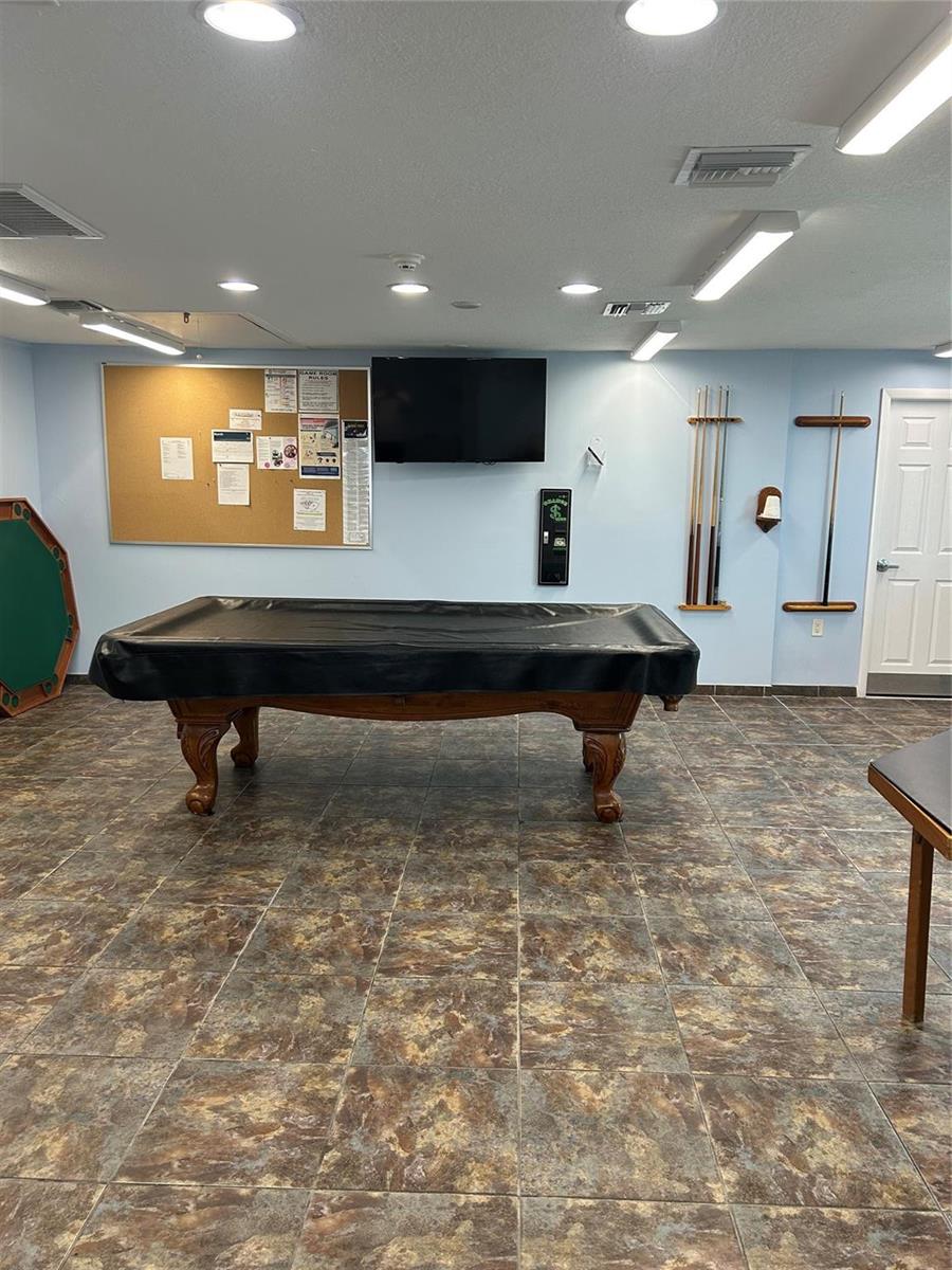   / 0  sq. ft. $ 2026-05-18 0 foto