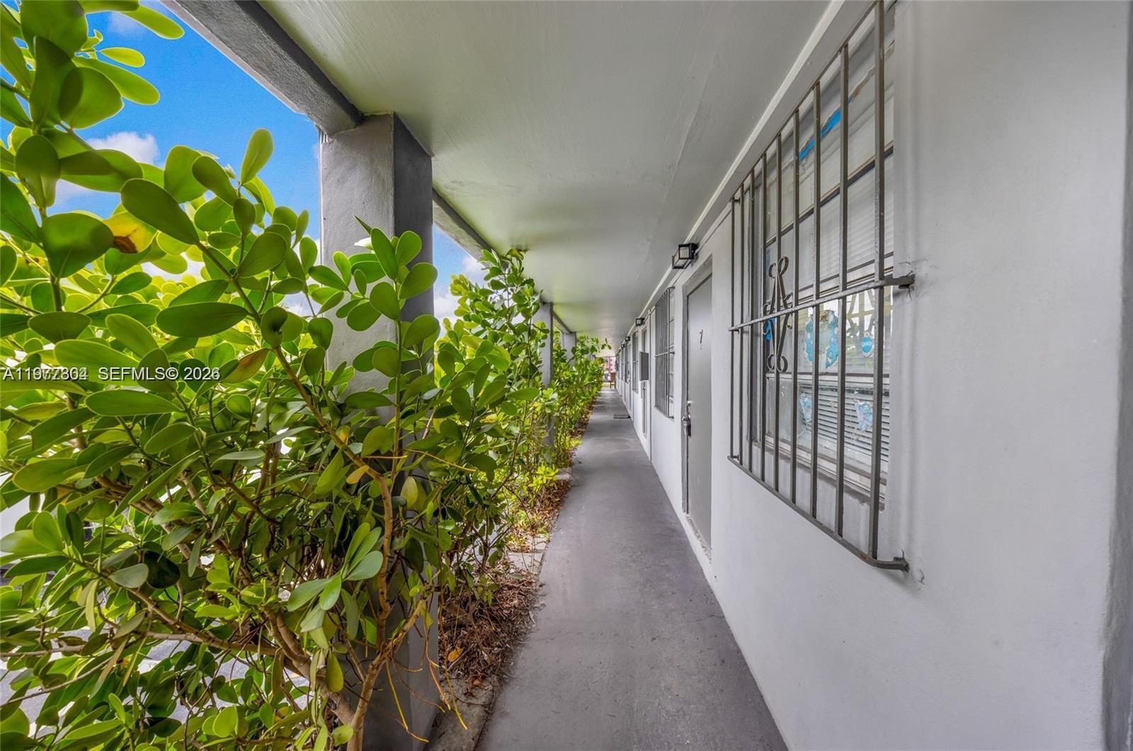 1-18  /   кв.футов $ 2026-03-05 0 Фото