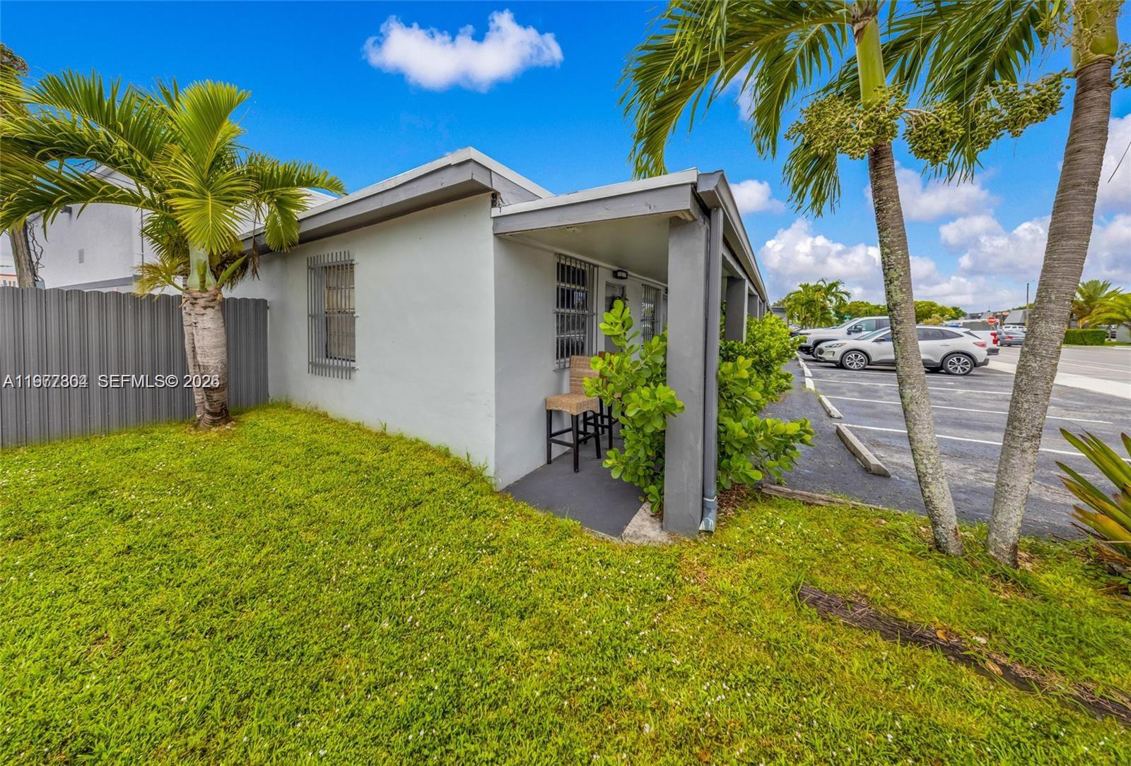 1-18  /   кв.футов $ 2026-03-05 0 Фото