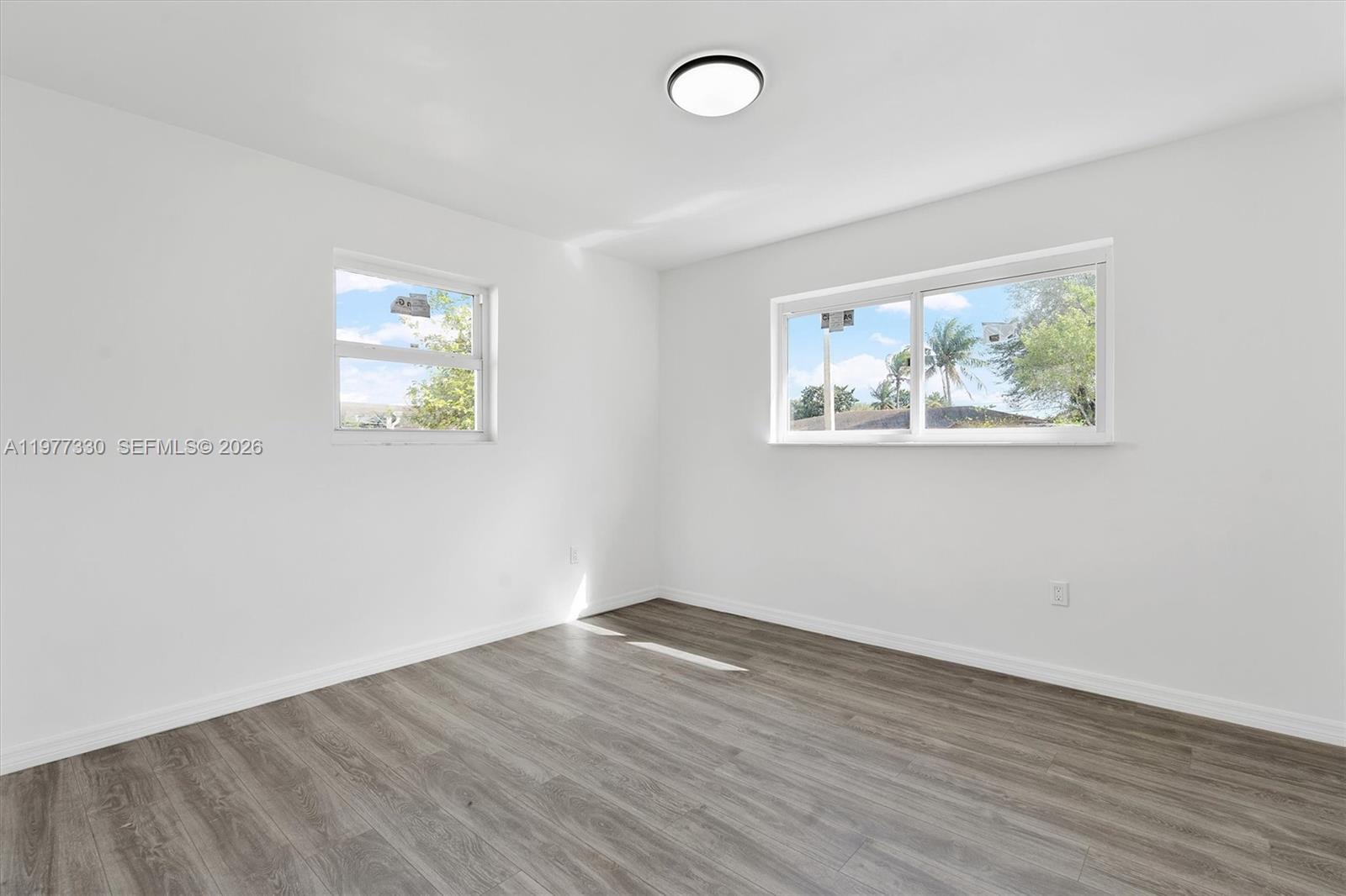   /  2355 sq. ft. $ 2026-03-05 0 foto