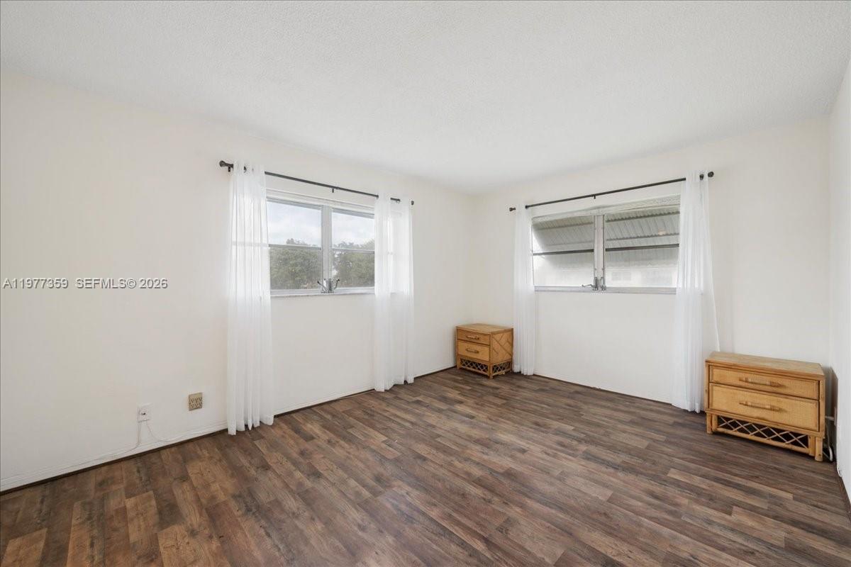 315 1 / 1 775 кв.футов $ 2026-03-05 0 Фото