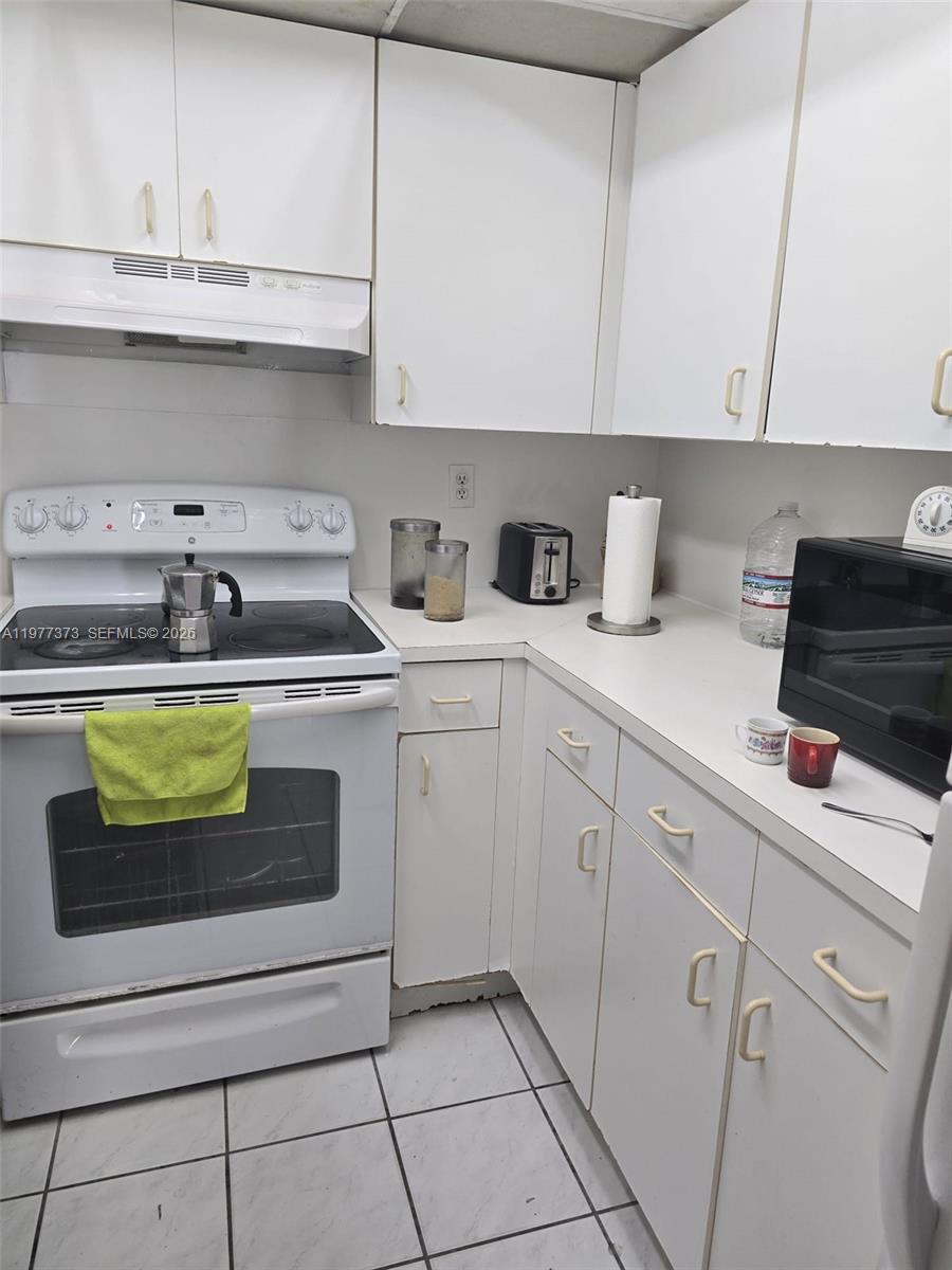 111  /   sq. ft. $ 2026-03-05 0 foto